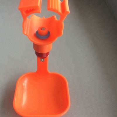 Orange PP Quail Nipple Drinker 22x22mm Broiler Drinking Nipple