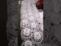 大きい小屋の鶏およびアヒルの農場のためのフル オートマチックの供給機械ウィンチの供給ライン装置