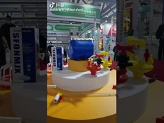 良質の鶏、アヒル、ガチョウの供給の管、家禽育成装置は自動的にシリンダーに与える